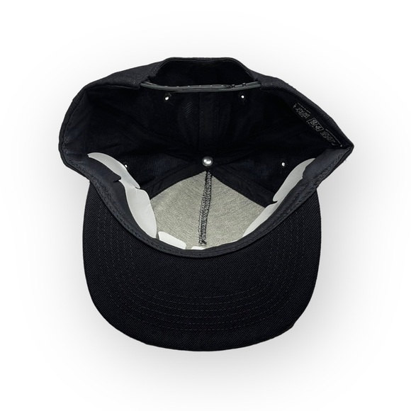 Deadstock: new UNIF x Bad Acid 𖤐 Lie Snapback Embroidered Y2K 90’s Cap 𖤐 Black - Picture 12 of 16